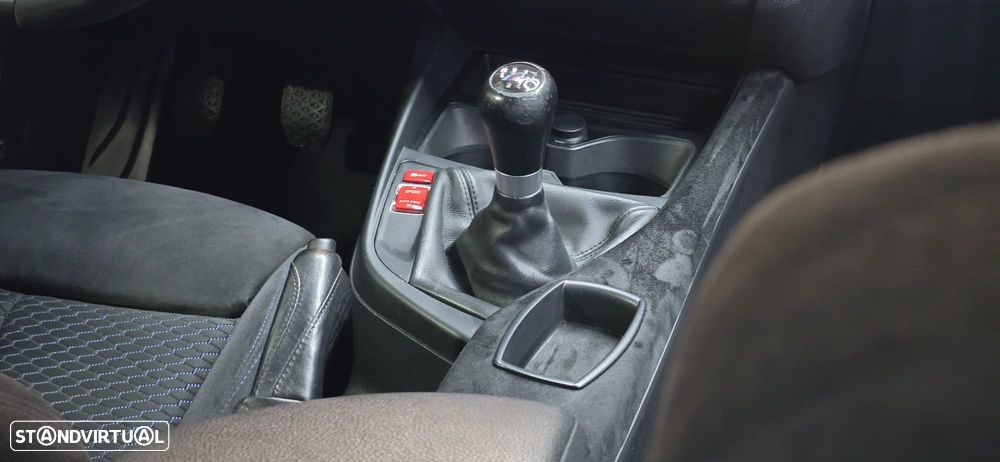 BMW 118 d Pack M - 46