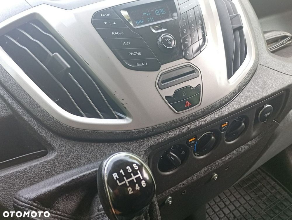 Ford Transit - 15
