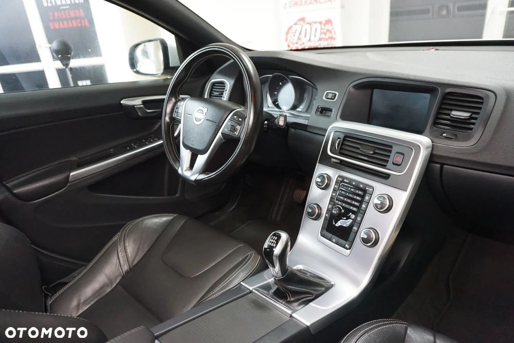 Volvo V60 D2 Kinetic - 21