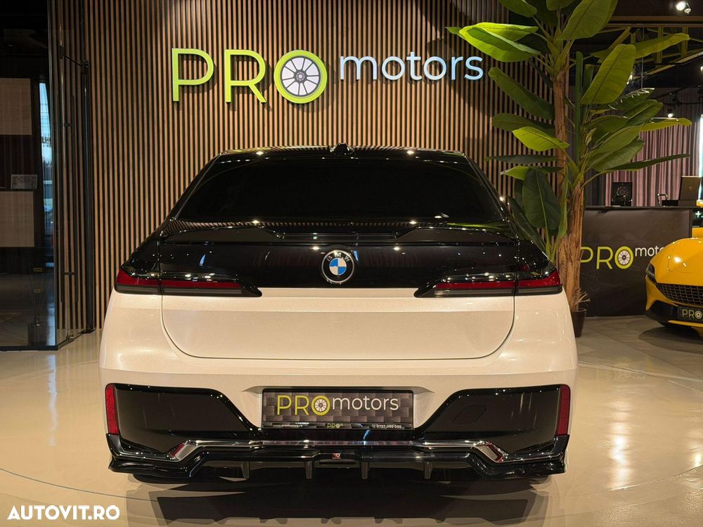 BMW Seria 7 740d xDrive MHEV - 5