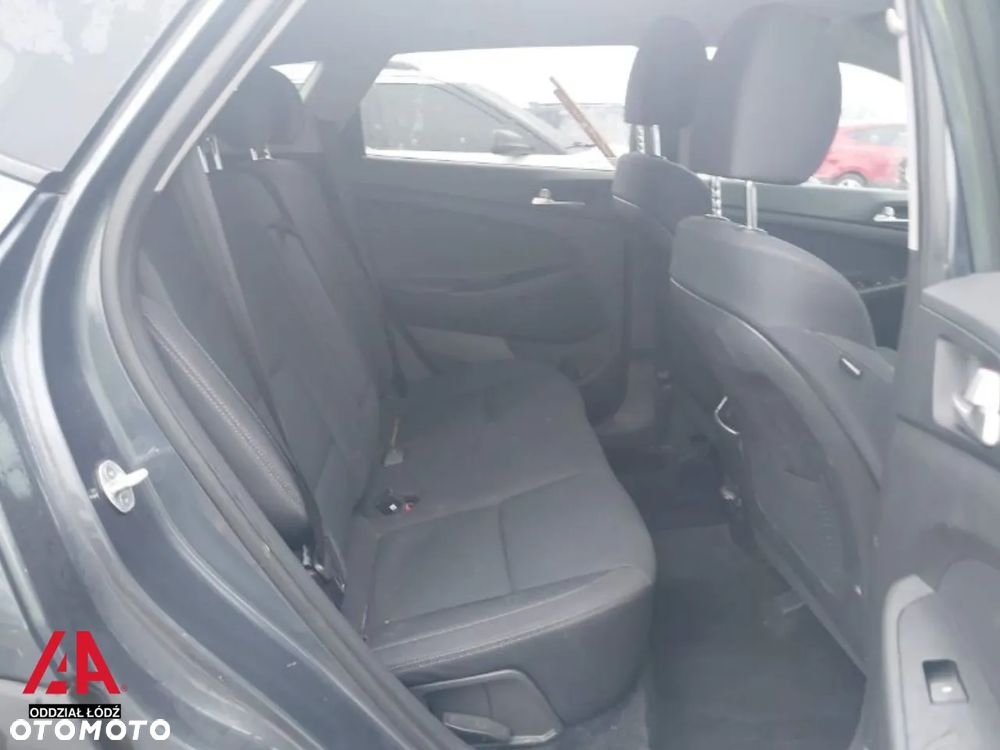 Hyundai Tucson - 13