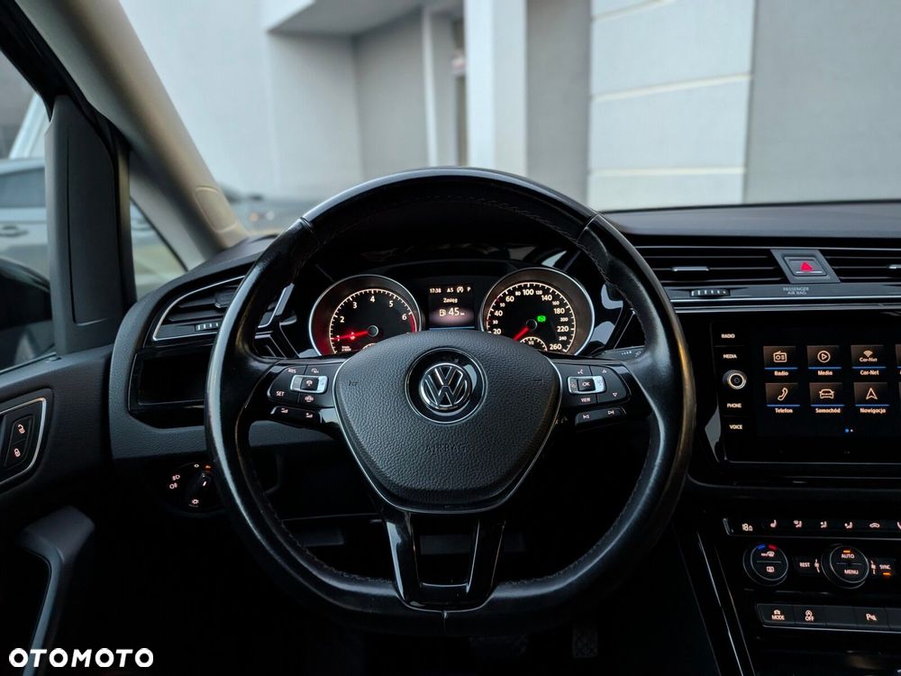Volkswagen Touran 1.5 TSI EVO Highline DSG - 16