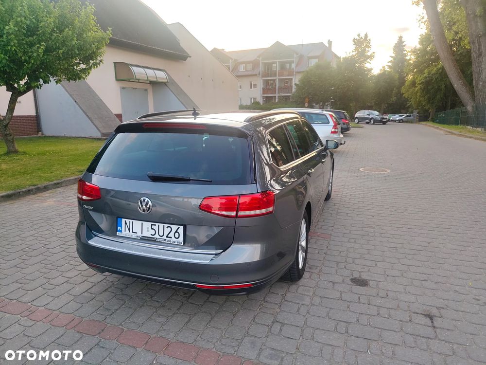 Volkswagen Passat 2.0 TDI (BlueMotion Technology) Comfortline - 23