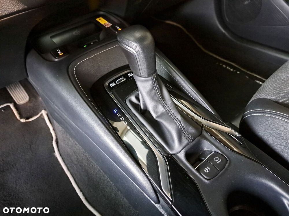 Toyota Corolla 1.8 Hybrid Style - 29