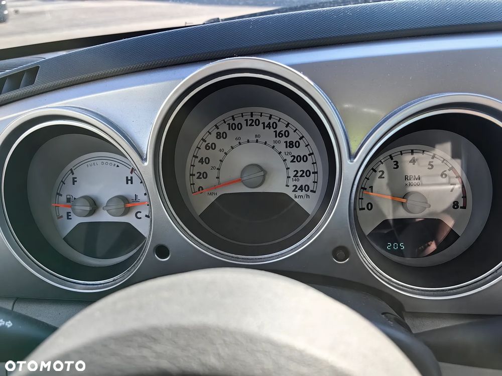 Chrysler PT Cruiser - 11