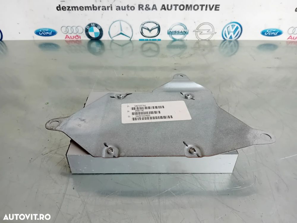 Amplificator Audio Dodge Caliber 2.0 Crdi Motor BWD Cod 04672377AJ An 2006-2012 - 5