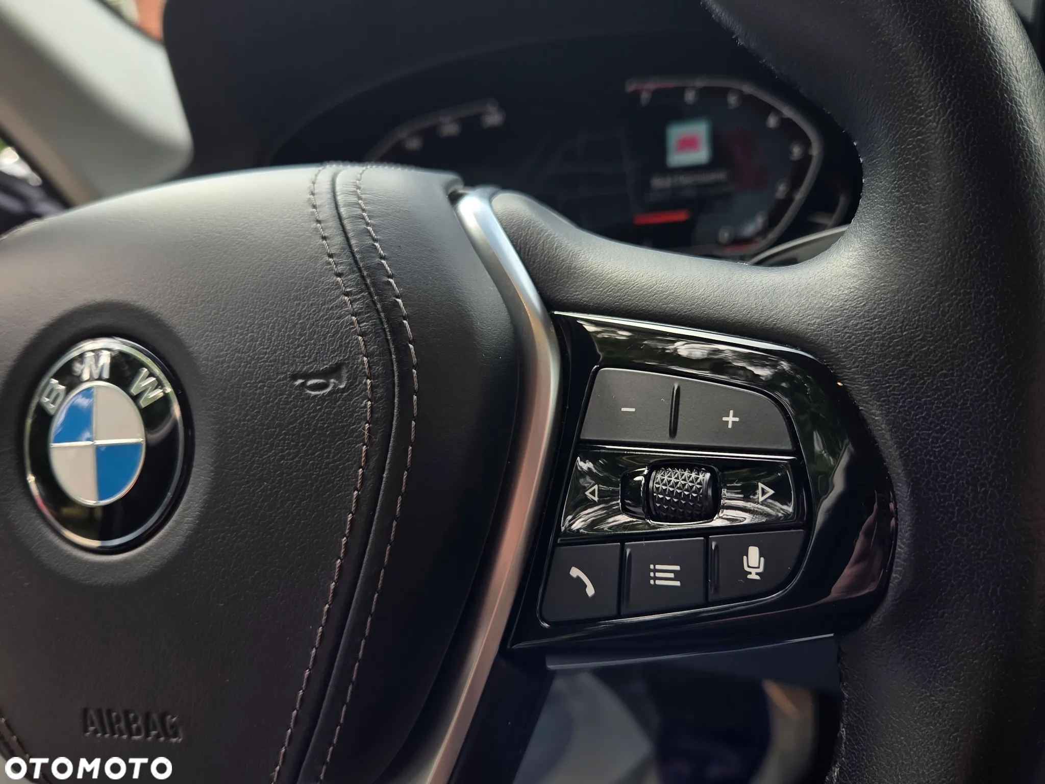 BMW Seria 5 530i xDrive - 28