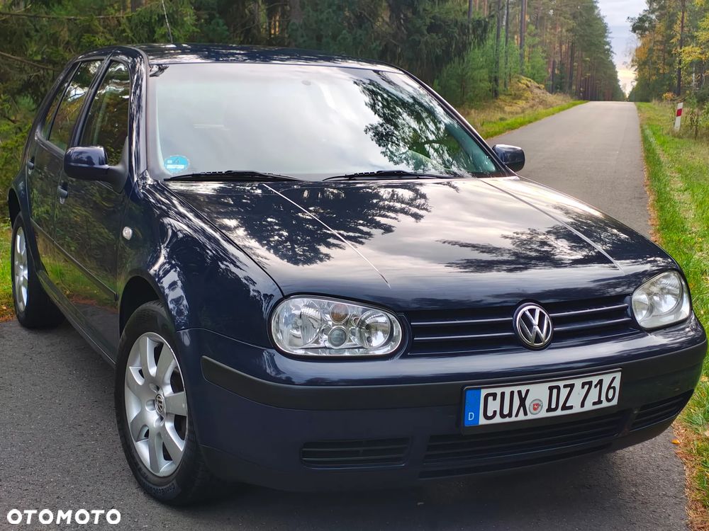 Volkswagen Golf - 9