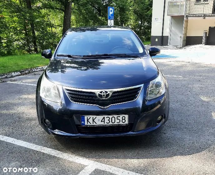 Toyota Avensis 2.2 D-4D Premium - 3