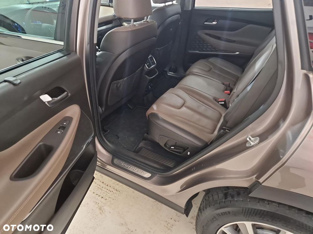 Hyundai Santa Fe - 10