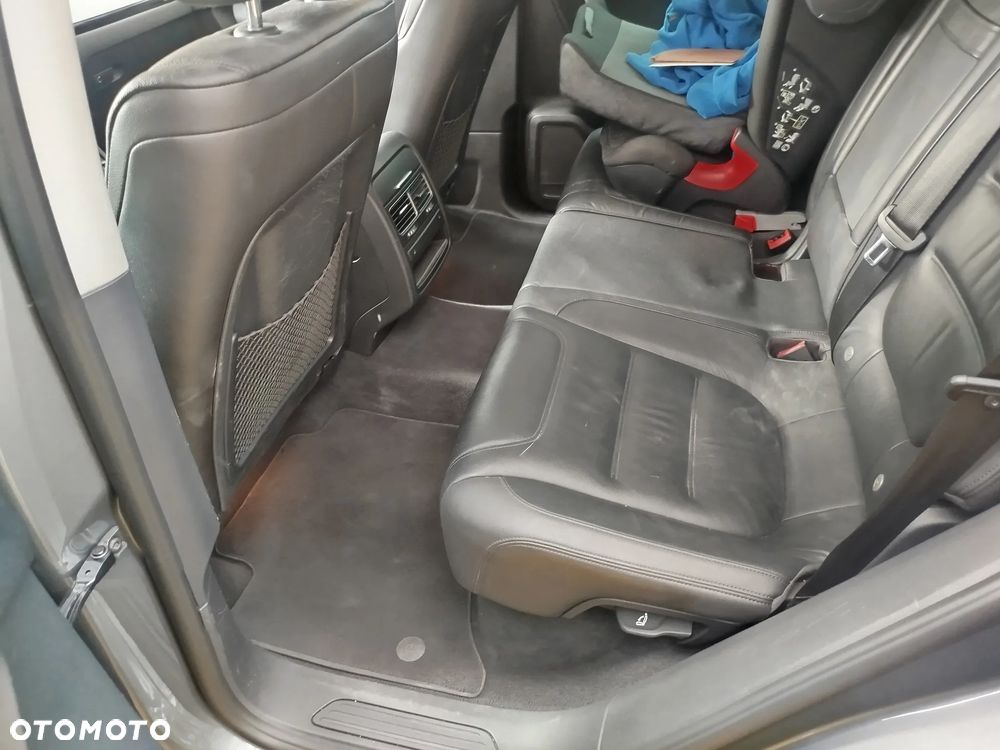 Volkswagen Touareg 3.0 V6 TDI Blue Motion DPF Automatik - 26