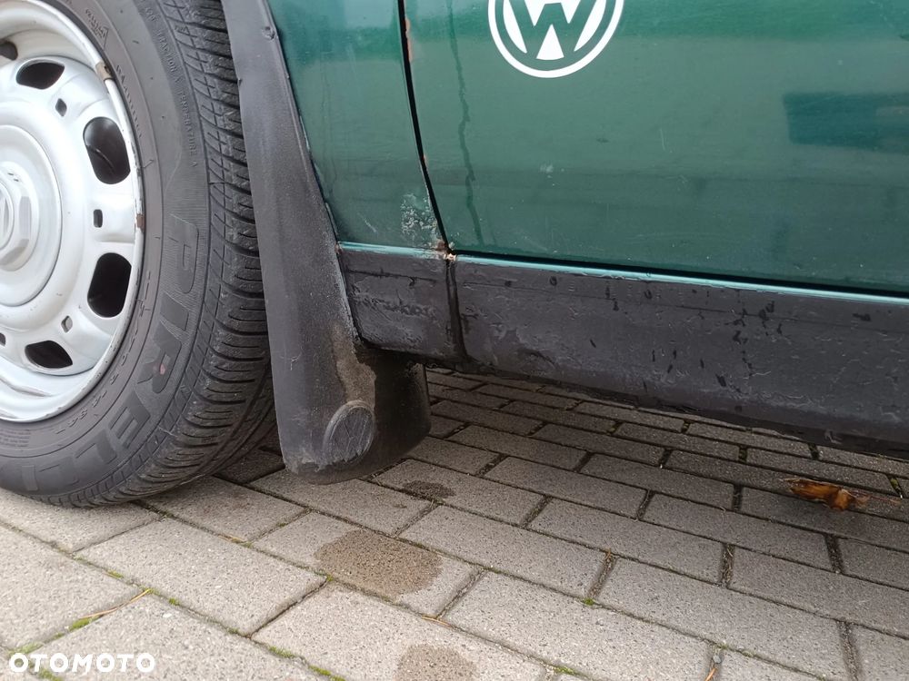 Volkswagen Passat - 20