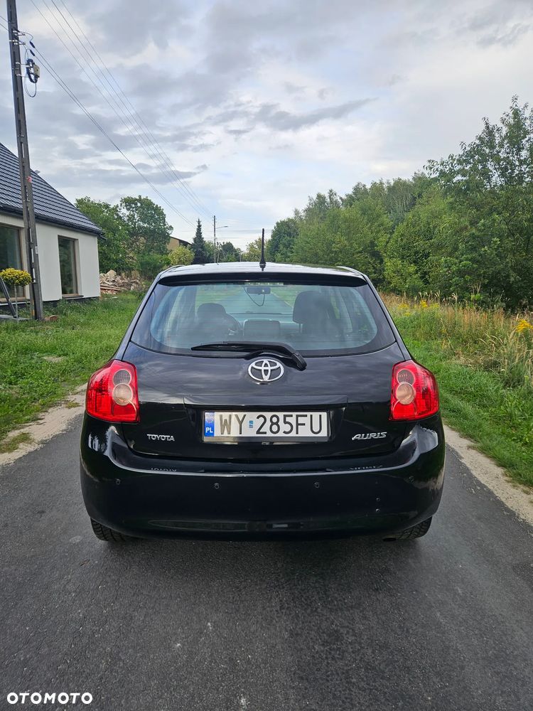 Toyota Auris 2.0 D-4D - 8