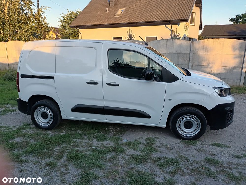 Peugeot Partner - 8