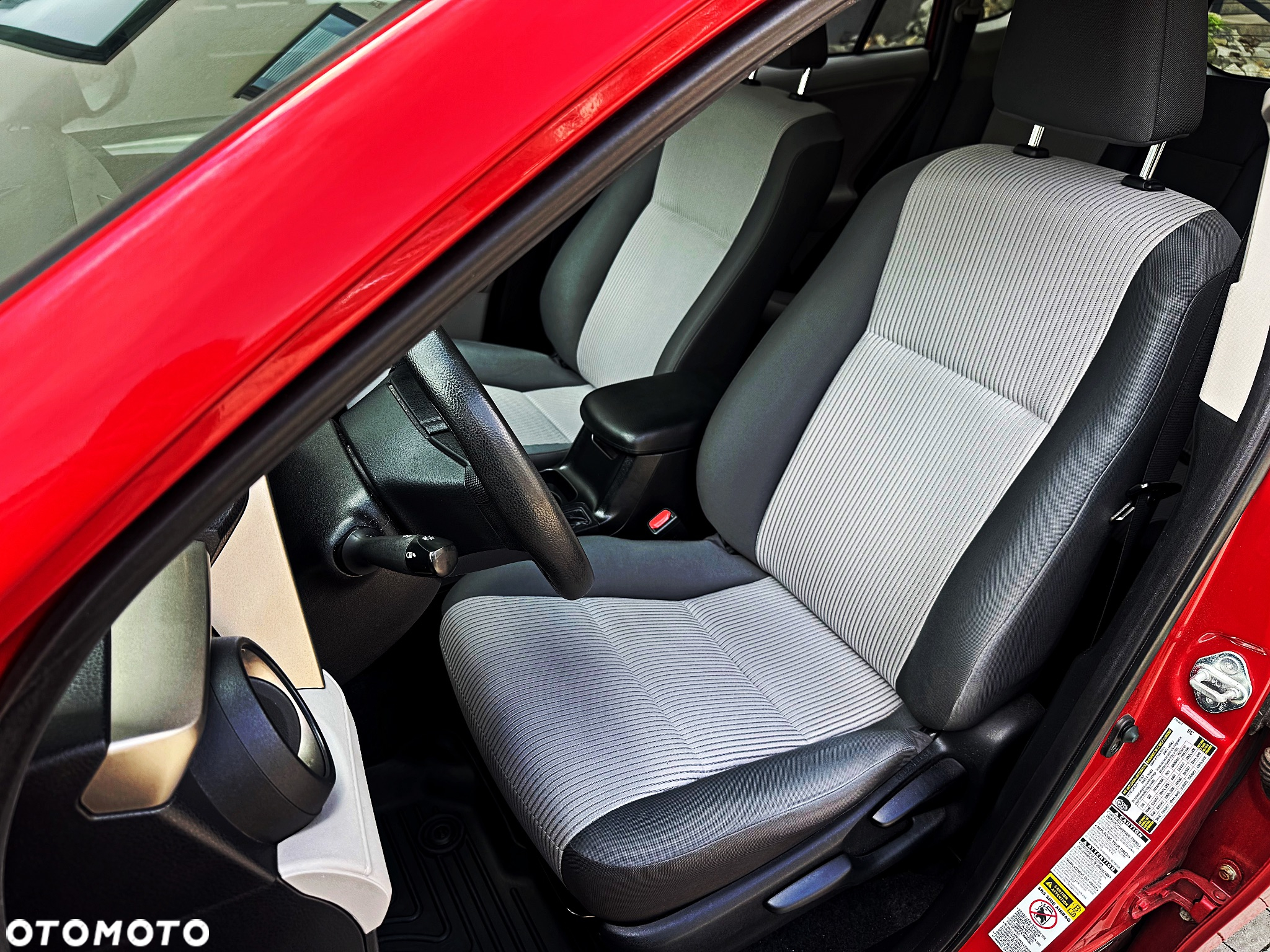 Toyota RAV4 - 36