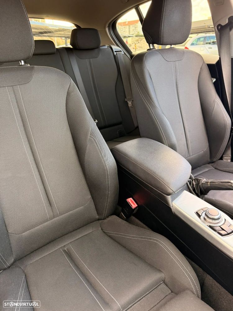 BMW 116 d EDynamics Line Sport - 28