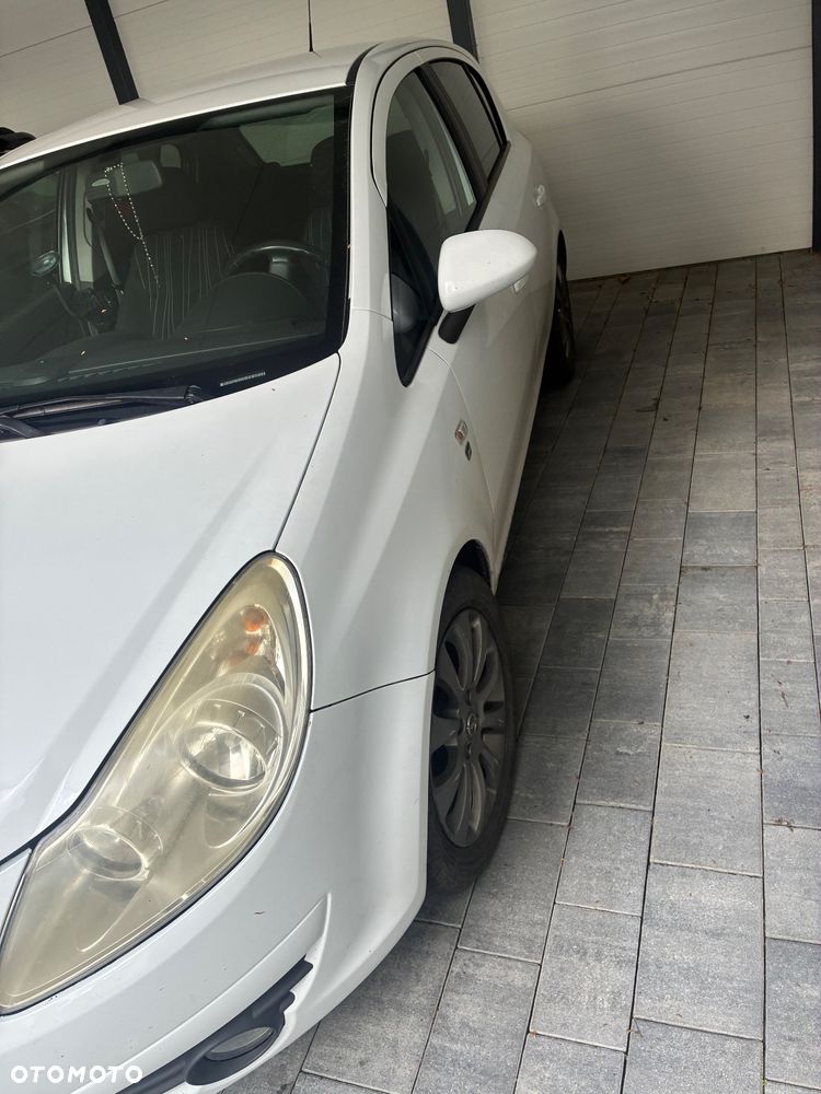 Opel Corsa 1.3 CDTI Enjoy - 3