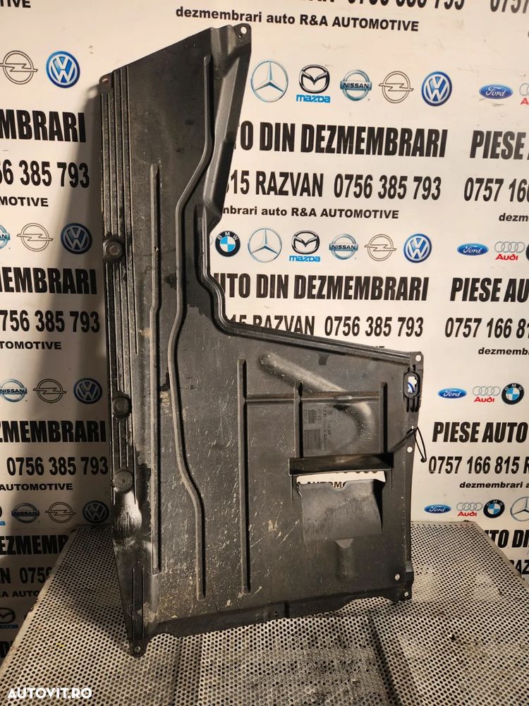 Scut Lateral  Bmw F30 Cod  Dezmembrez Bmw F30 2.0 D N47 Manual Start Stop- Dezmembrari Arad - 1