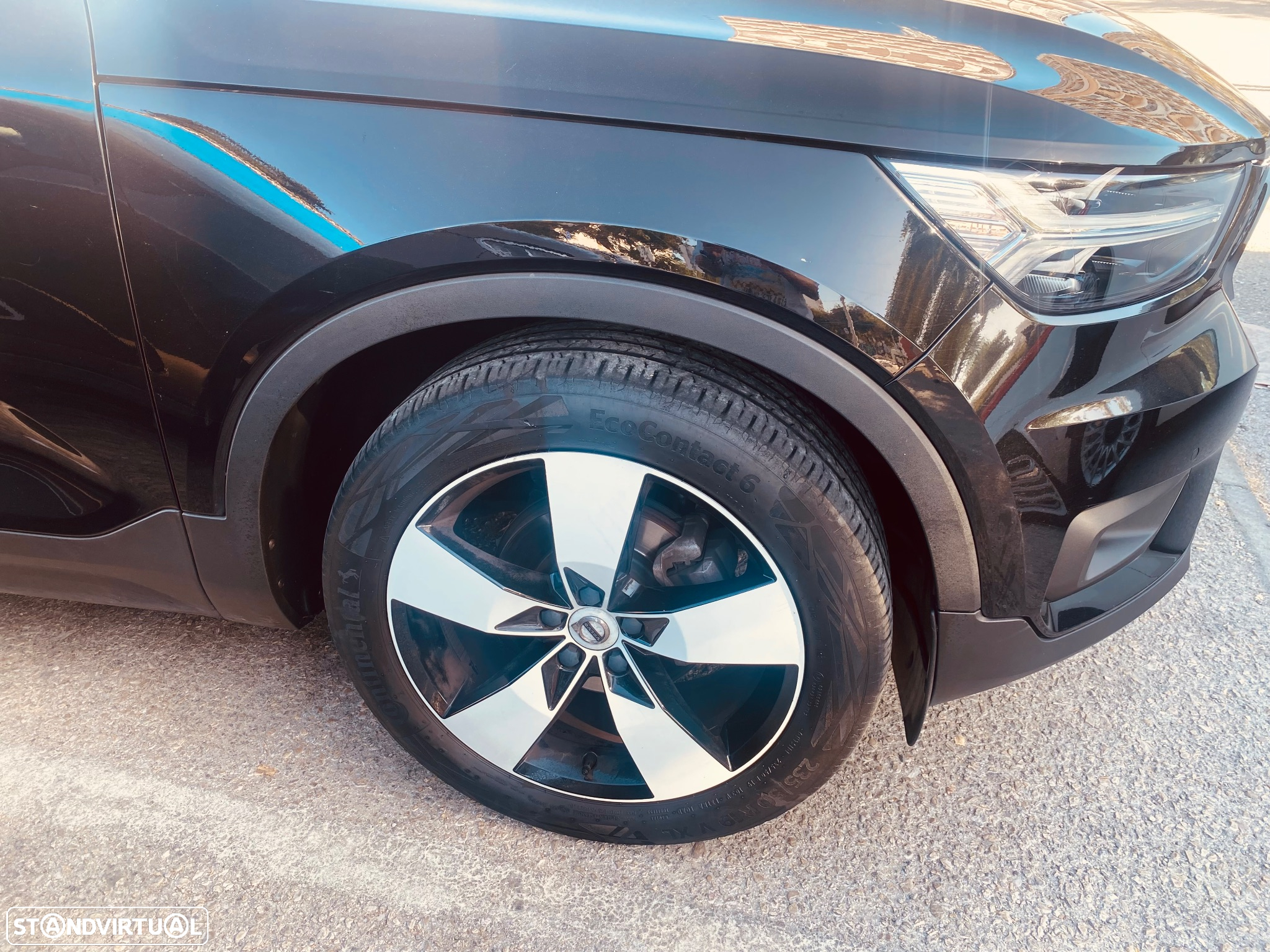 Volvo XC 40 1.5 T2 Momentum Plus - 25