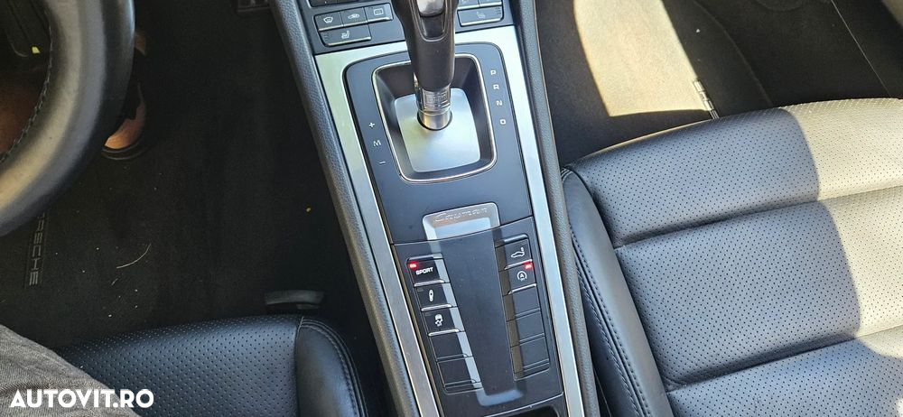 Porsche Cayman - 10