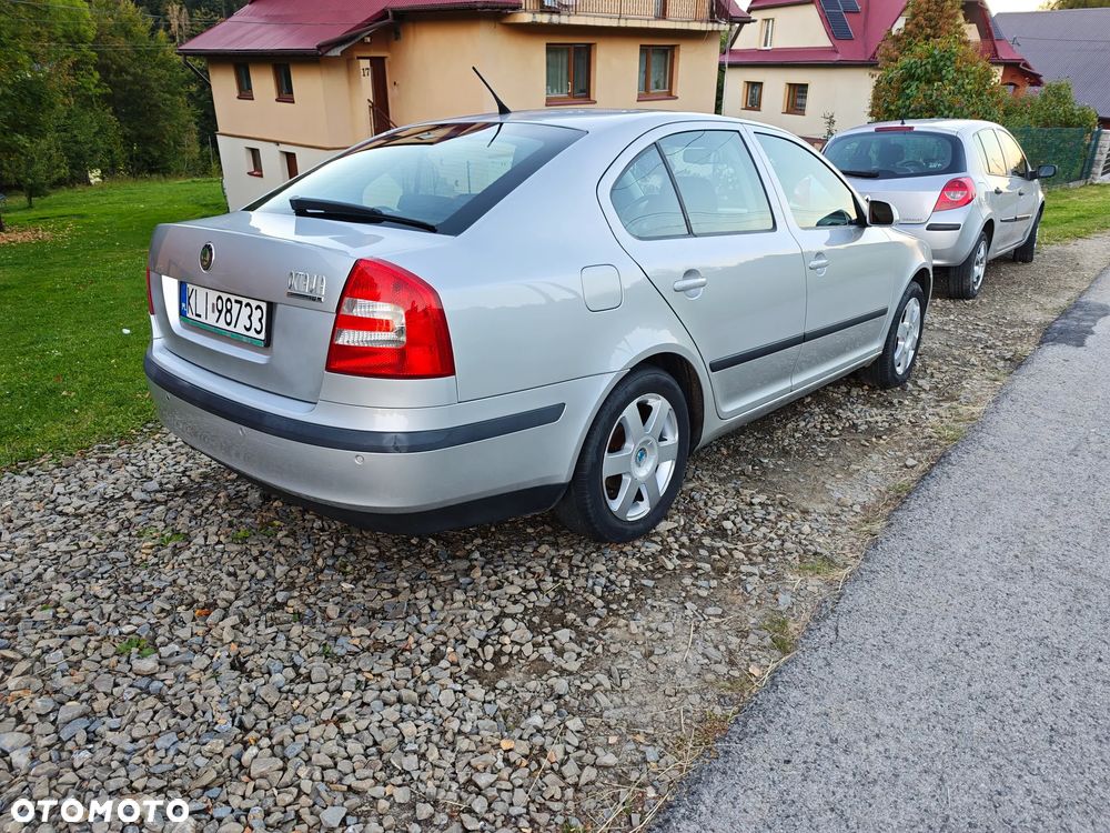 Skoda Octavia 2.0 TDI DPF Ambiente - 3