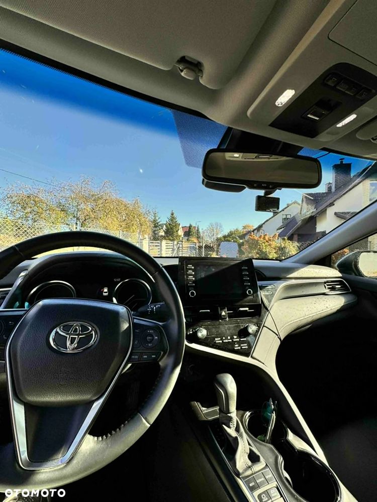 Toyota Camry 2.5 Hybrid Comfort CVT - 8