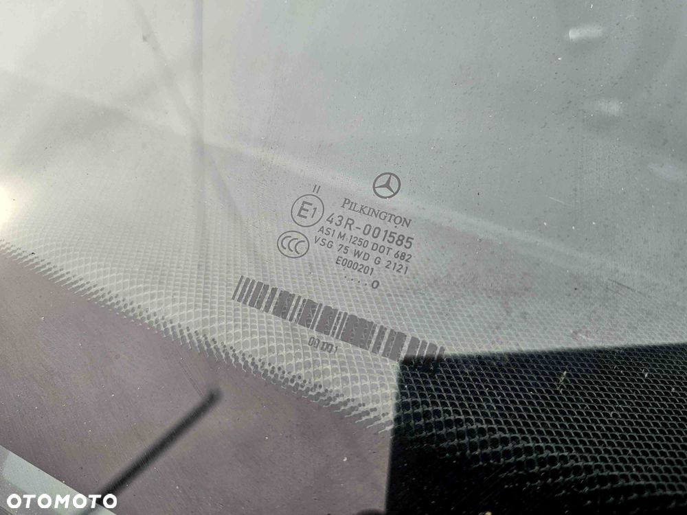 Mercedes-Benz Klasa C 180 CGI Automatik BlueEFFICIENCY SPORT EDITION - 8