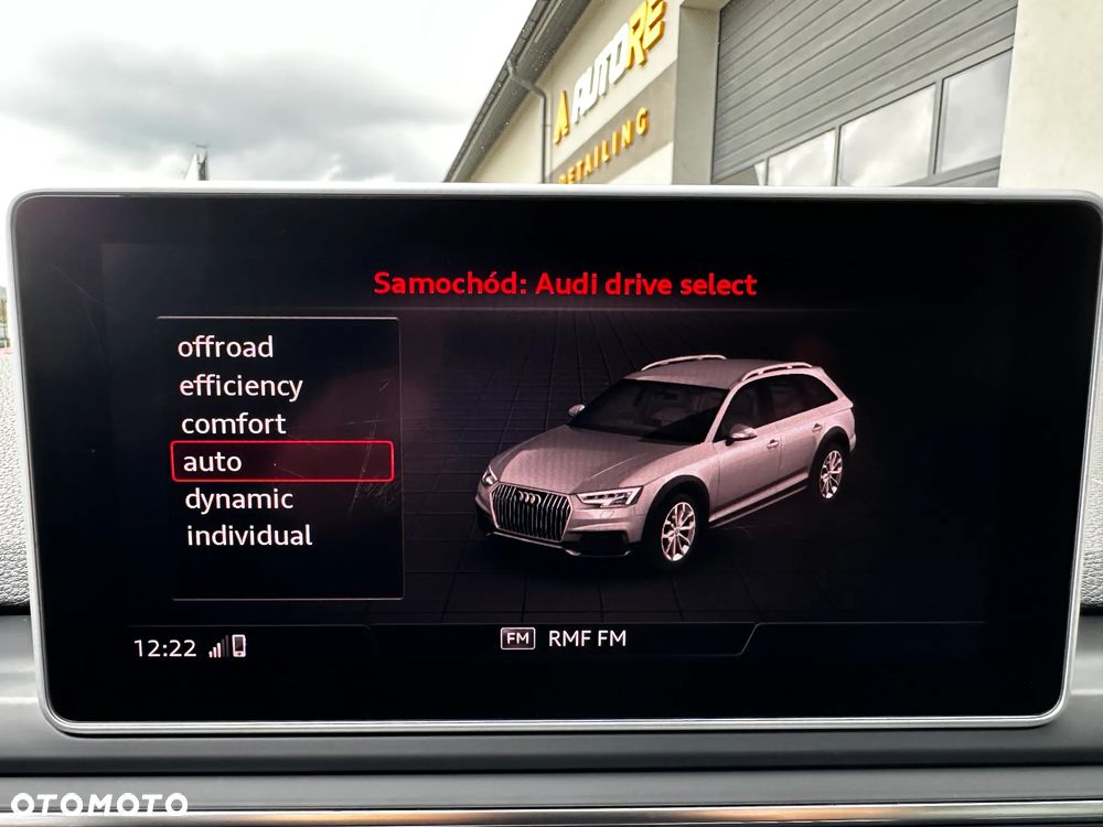 Audi A4 Allroad 2.0 TDI Quattro S tronic - 10