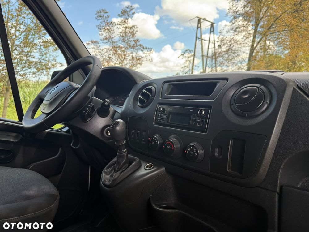 Renault Master - 19