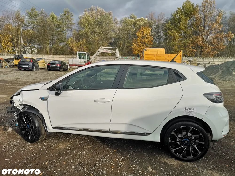 Renault Clio BLUE dCi 85 BUSINESS EDITION - 26