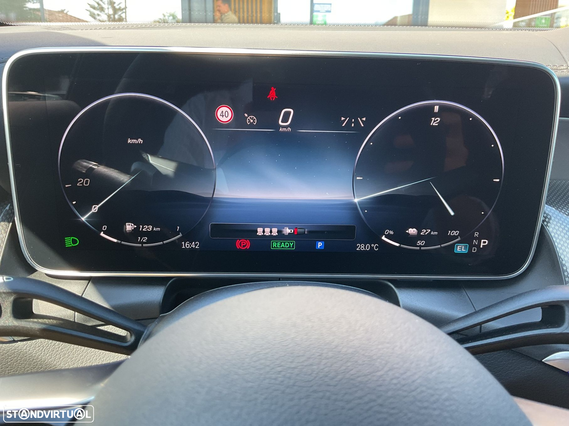 Mercedes-Benz GLC 300 de 4Matic - 33