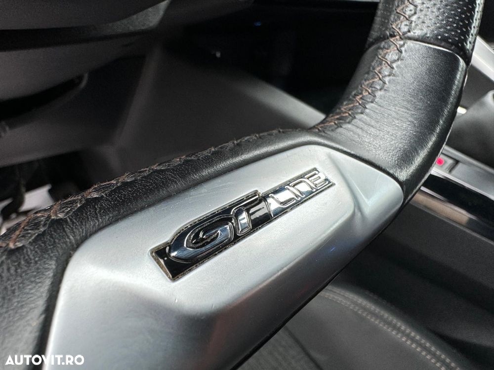 Peugeot 3008 1.2 PureTech Turbo S&S GT-Line - 24