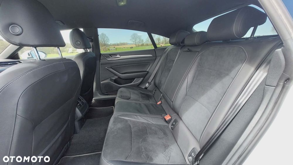 Volkswagen Arteon 2.0 TSI R-Line DSG - 13