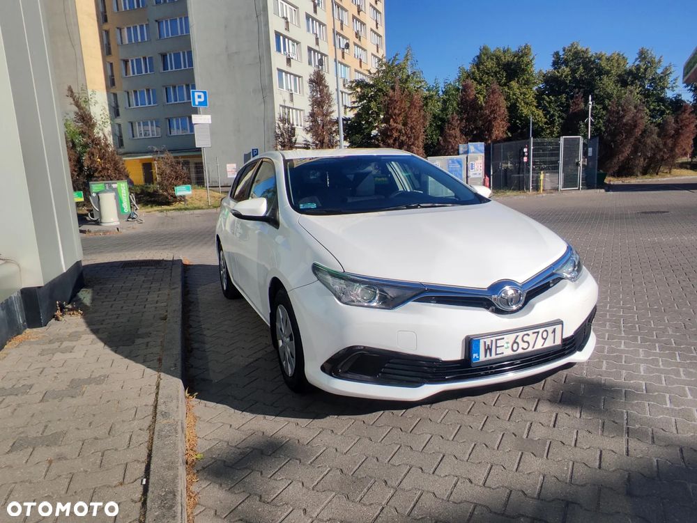 Toyota Auris 1.33 VVT-i Active - 3