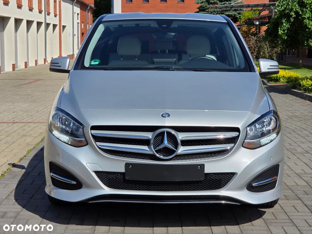Mercedes-Benz Klasa B 180 7G-DCT Edition - 8