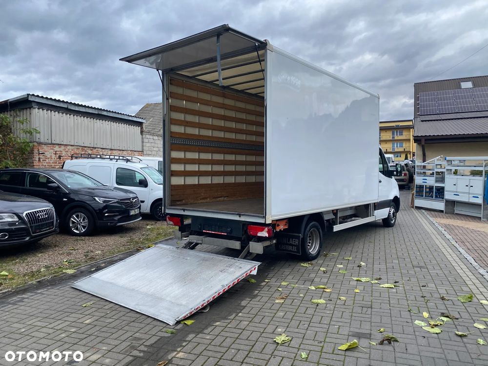 Mercedes-Benz SPRINTER - 11