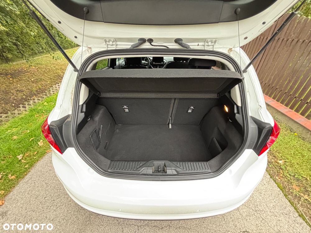 Ford Fiesta 1.1 Trend - 19