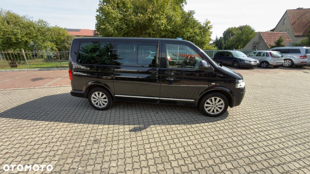 Volkswagen Multivan - 1