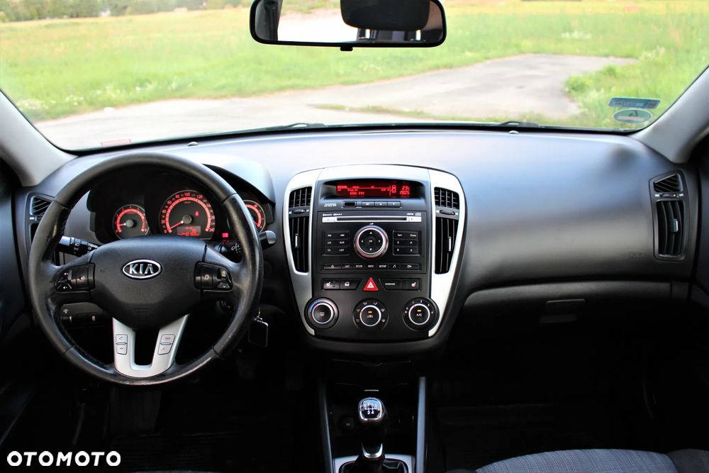 Kia Ceed 1.4 CVVT Edition 7 - 8