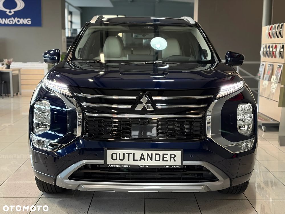 Mitsubishi Outlander Instyle - 2