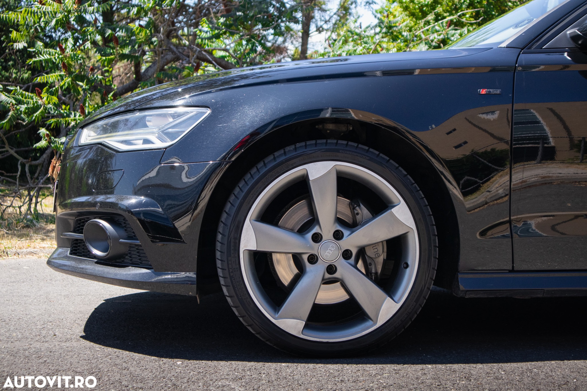 Audi A6 Avant 3.0 TDI quattro S tronic - 25