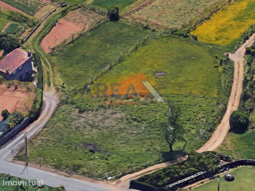 Terreno para construção com 1620m2. Muito bem localizado! - Grande imagem: 2/5