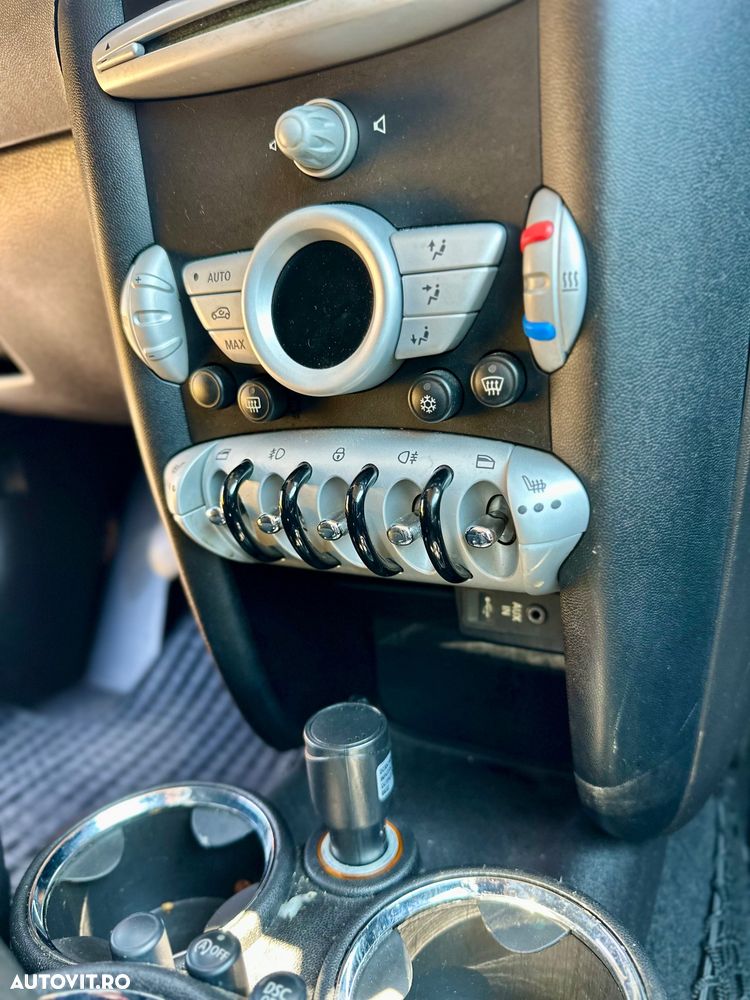 Mini Cooper One D - 12