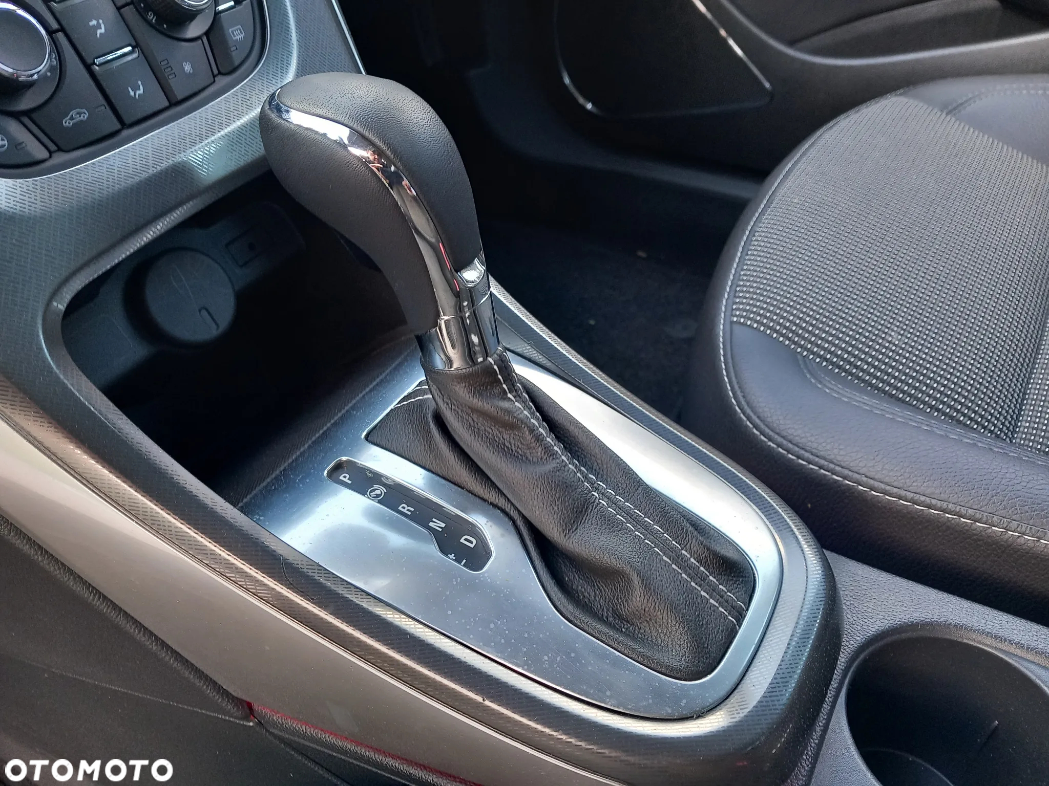 Opel Astra 2.0 CDTI DPF Sports Tourer Automatik - 12
