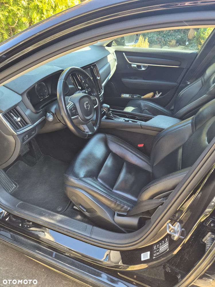 Volvo V90 - 9