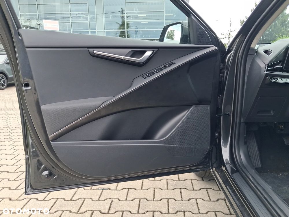 Kia Niro 1.6 GDI Hybrid L - 10