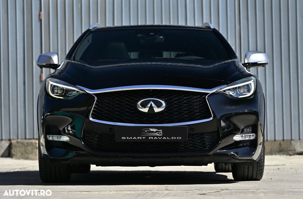Infiniti Q30 2.2d DCT AWD City Black Edition - 21