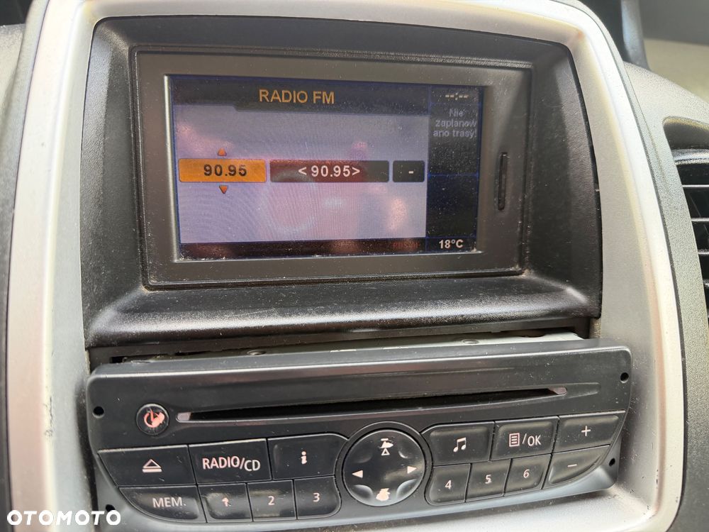 Renault TRAFIC - 19