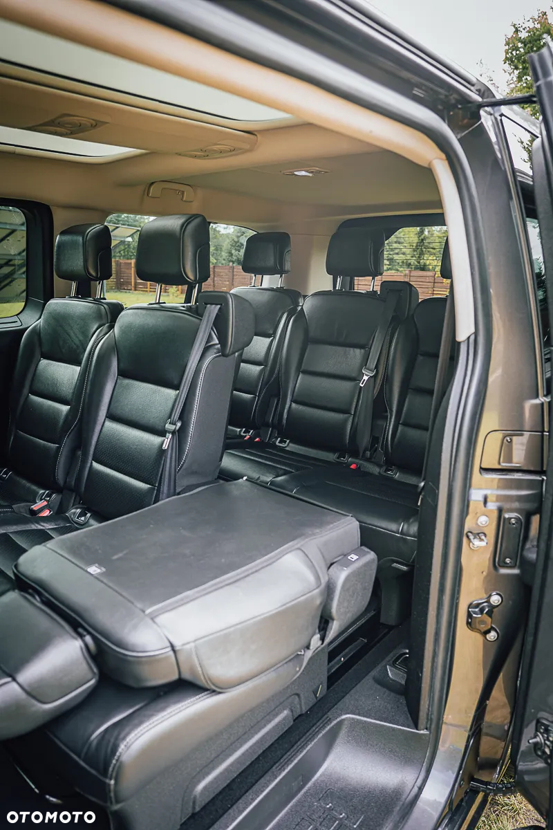 Peugeot Traveller 2.0 BlueHDi Long Business - 26