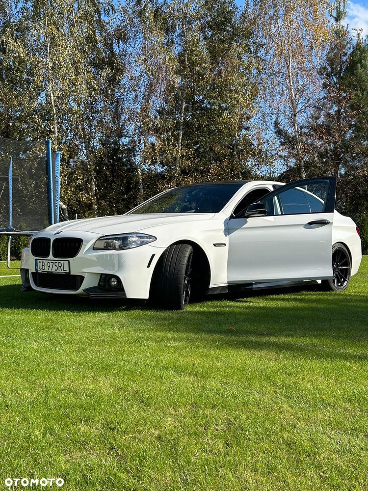BMW Seria 5 535i Sport-Aut Modern Line - 1